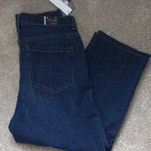 Brand new ladies Gloria Vanderbilt Capri jeans